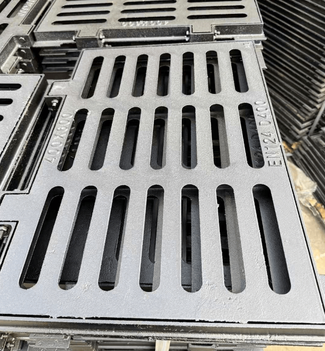 肥东球墨铸铁雨水单篦展示